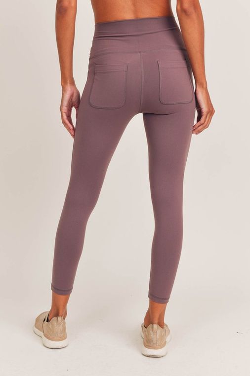 High Waisted Solid Leggings With Back Pockets